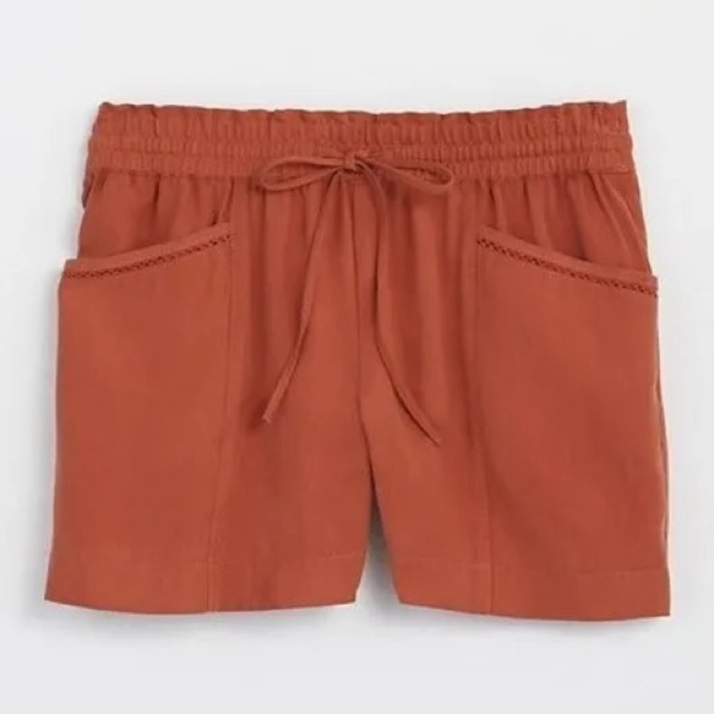 NWT LOFT Lacy Pocket Pull On Shorts